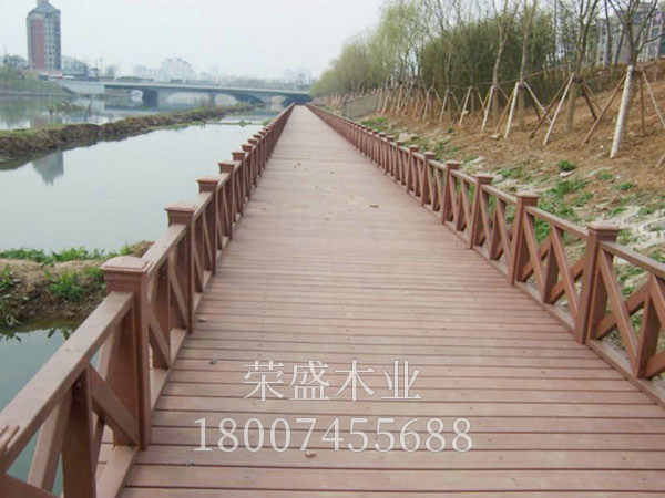 栏杆